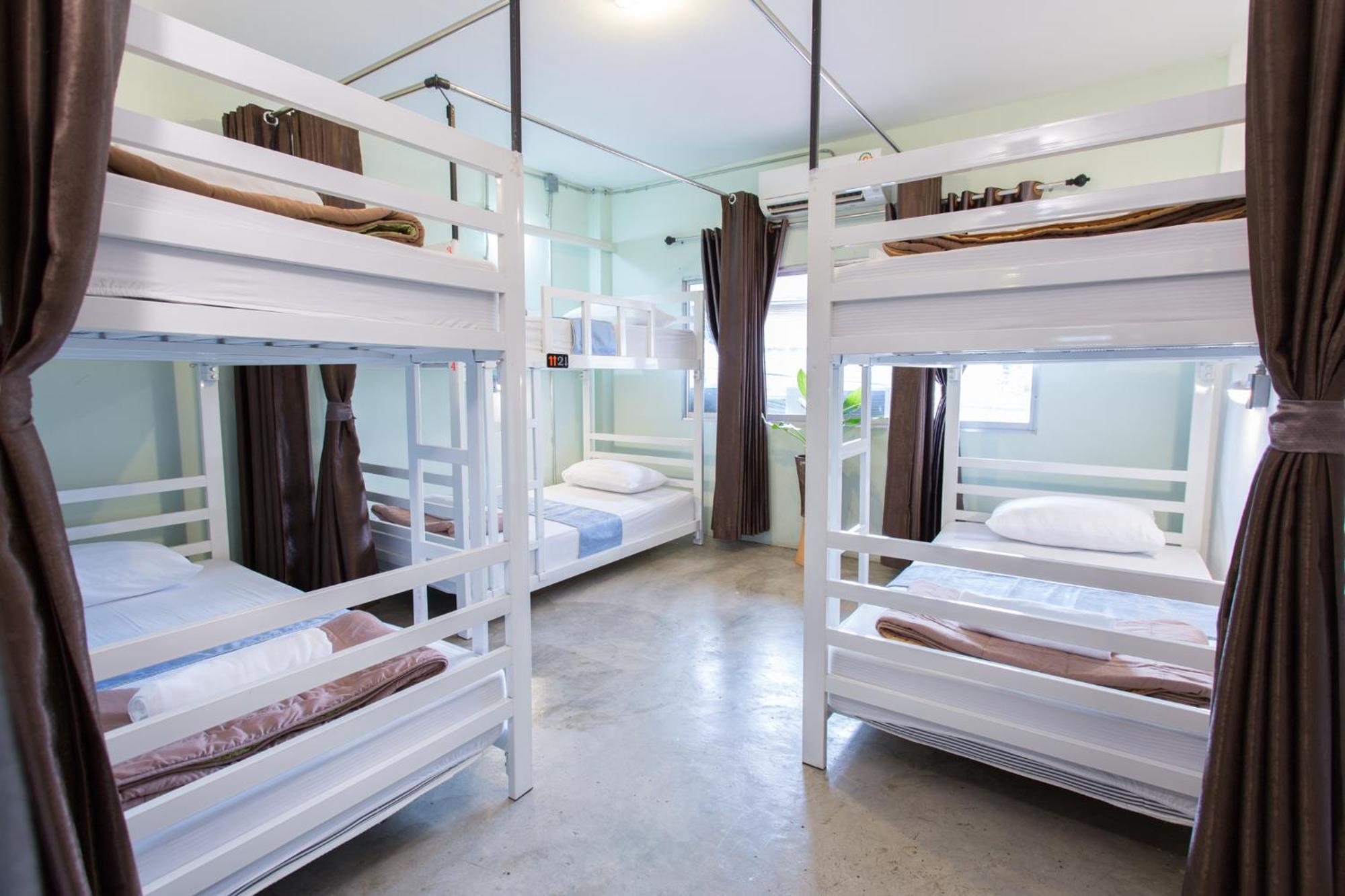 Zz Hostel Chiang Mai Exteriör bild