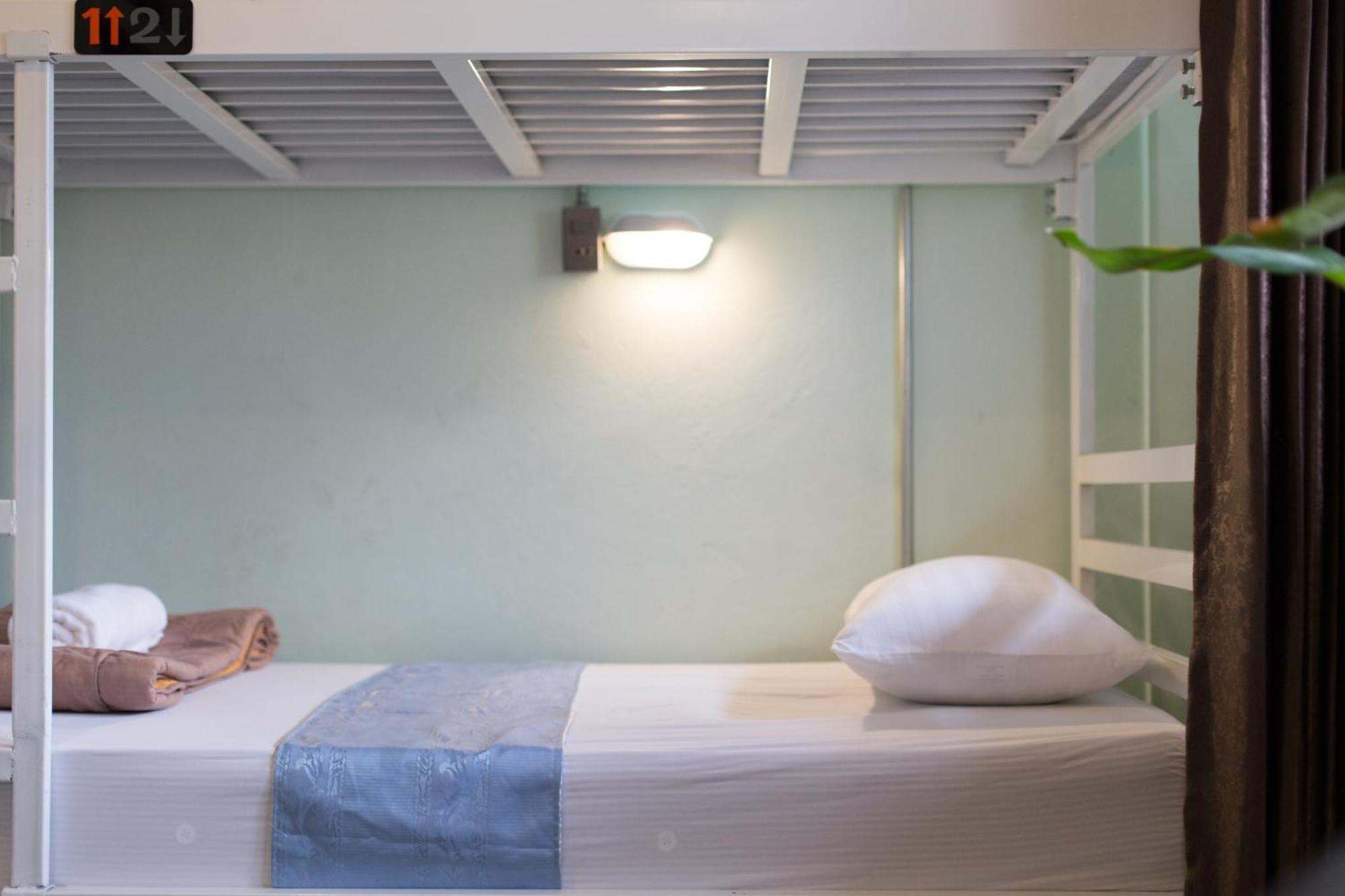 Zz Hostel Chiang Mai Exteriör bild
